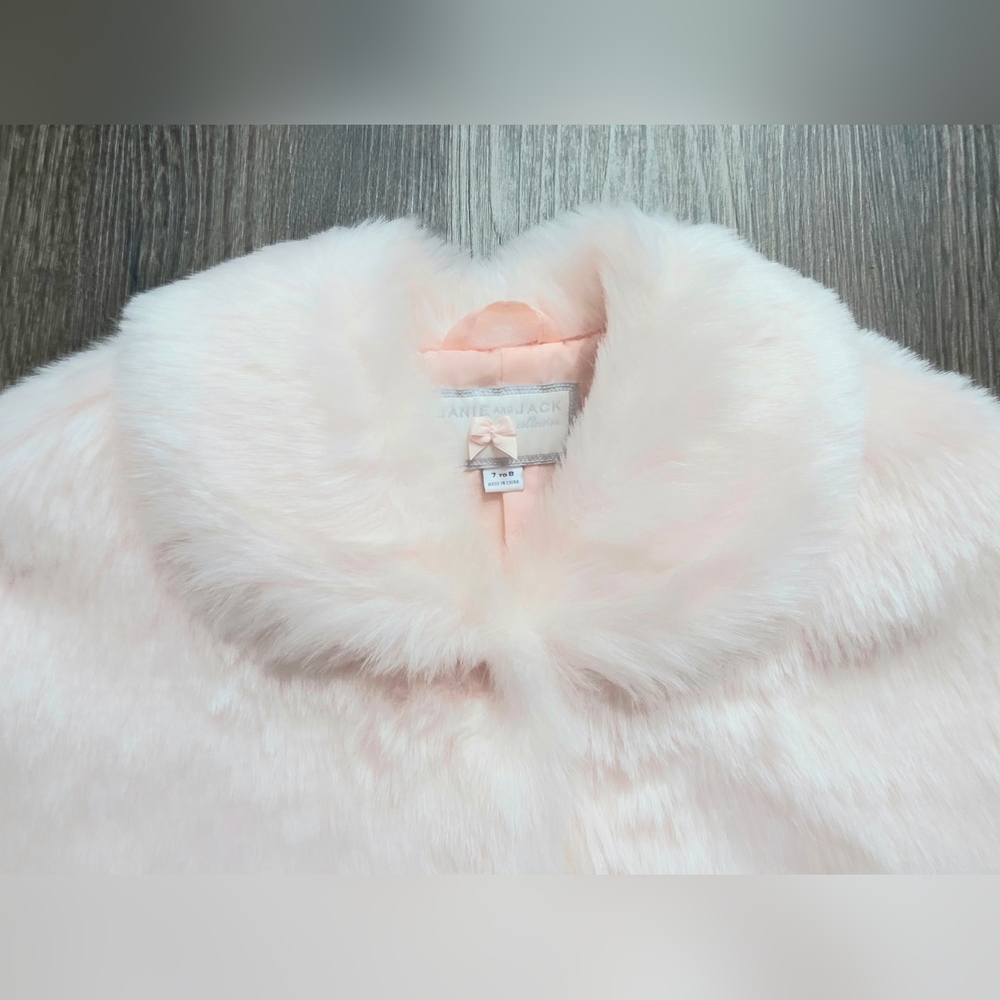 Janie & Jack "Blush Beauty" blush pink faux fur capelet - Picture 2 of 7